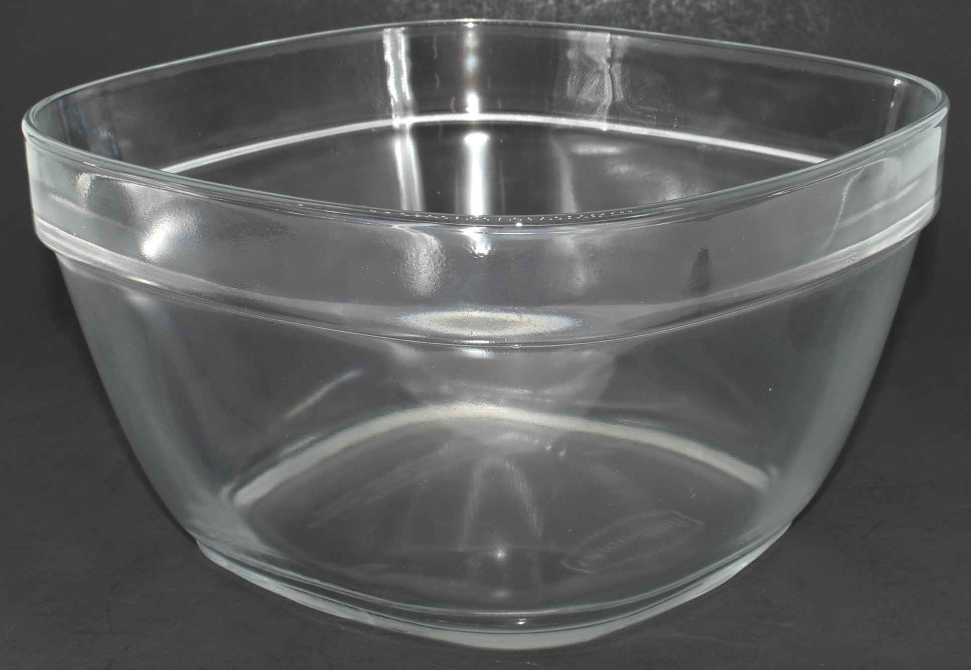 RUBBERMAID 11.5 CUP BOWL BULK ON PALLET